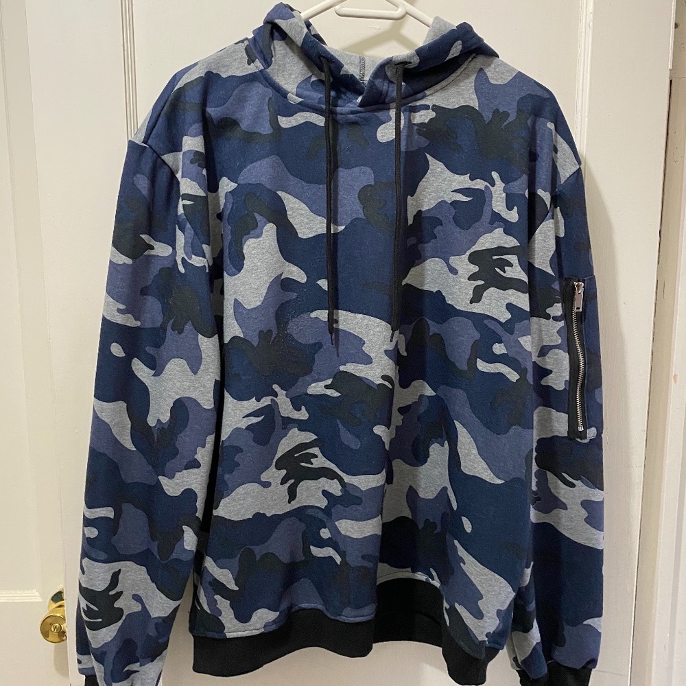 Blue camouflage men’s hoodie